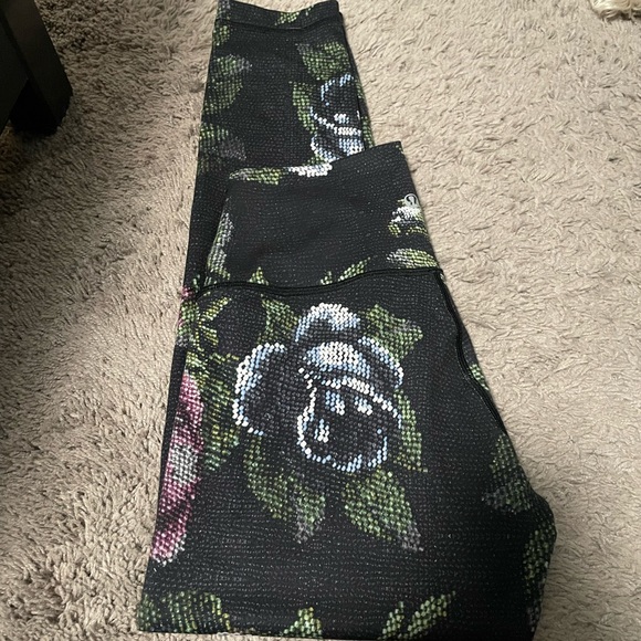 Lululemon high times pant 7/8 length full on luon - Picture 2 of 2